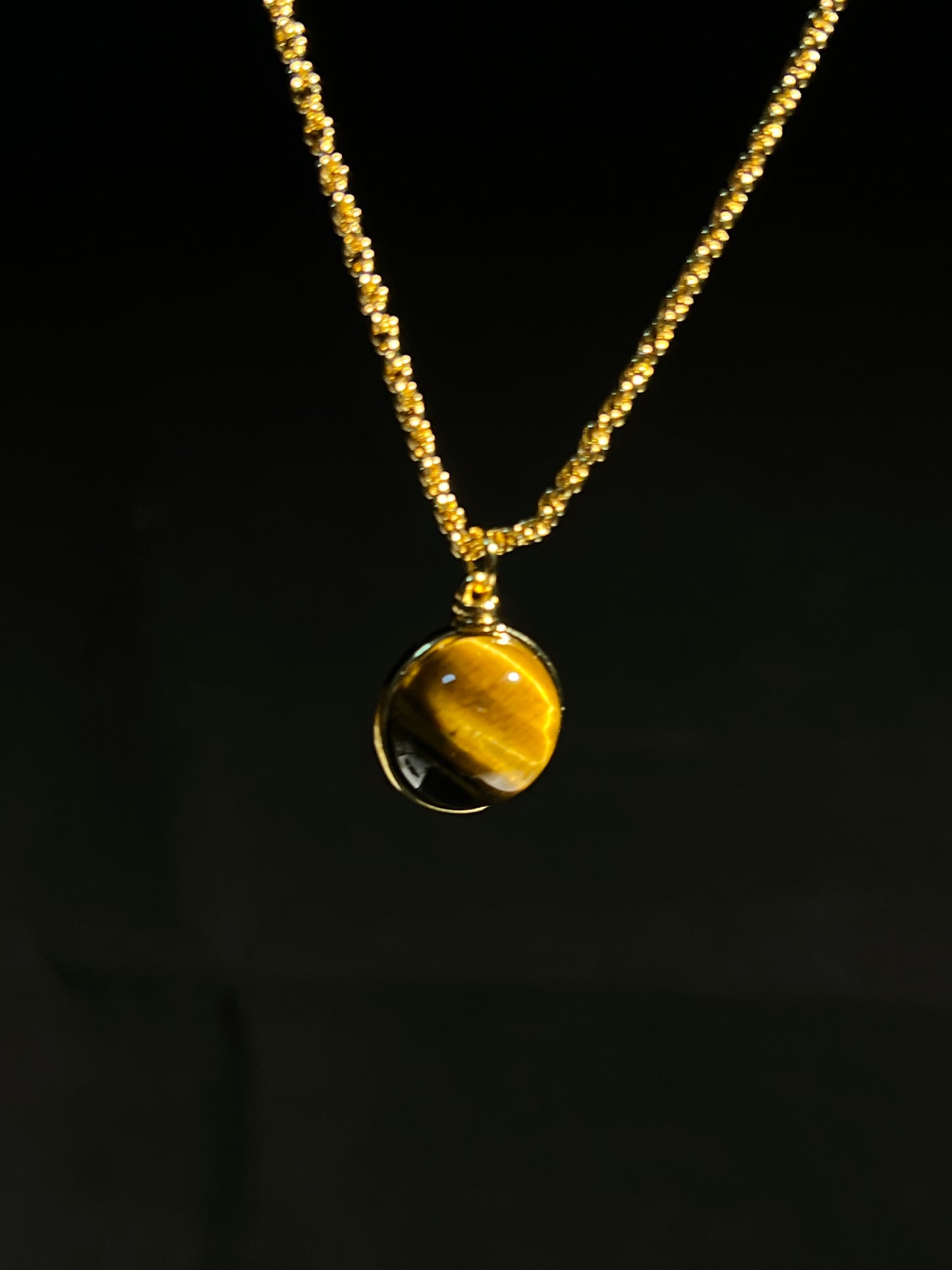 Tiger's Eye Collarbone Necklace